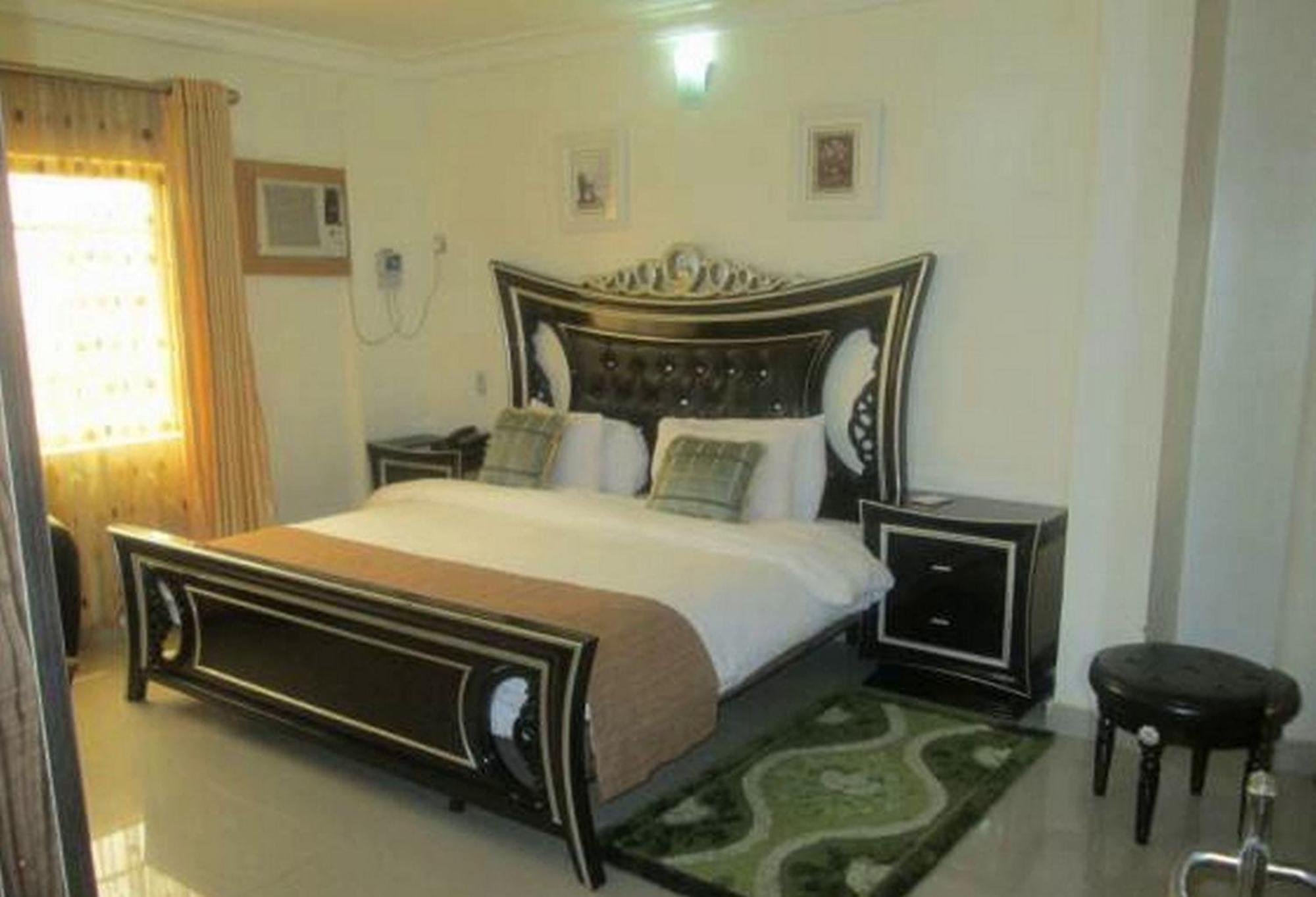 Room In Lodge - Ayalla Hotels And Suites Abuja Luaran gambar