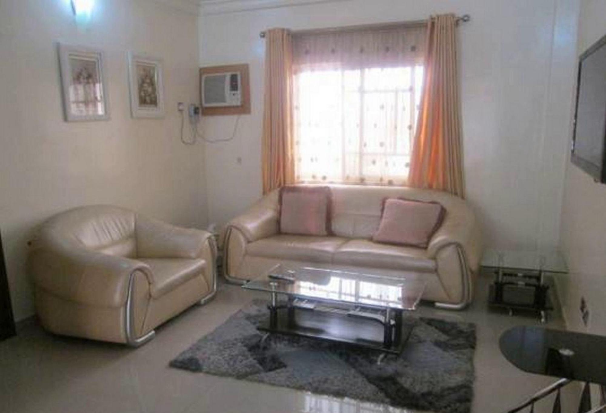 Room In Lodge - Ayalla Hotels And Suites Abuja Luaran gambar