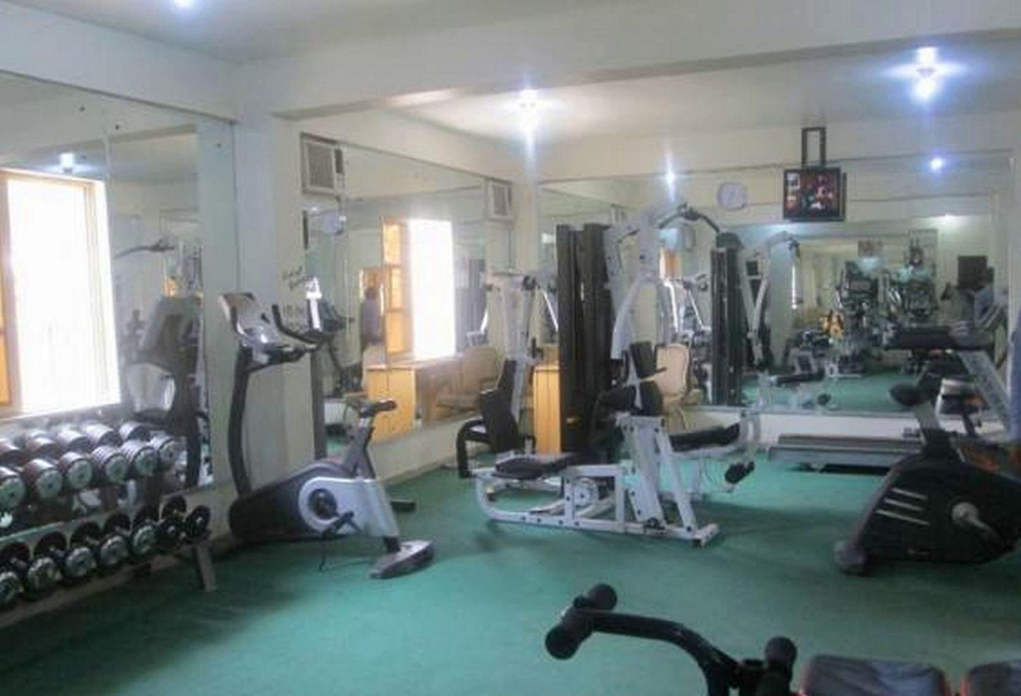 Room In Lodge - Ayalla Hotels And Suites Abuja Luaran gambar