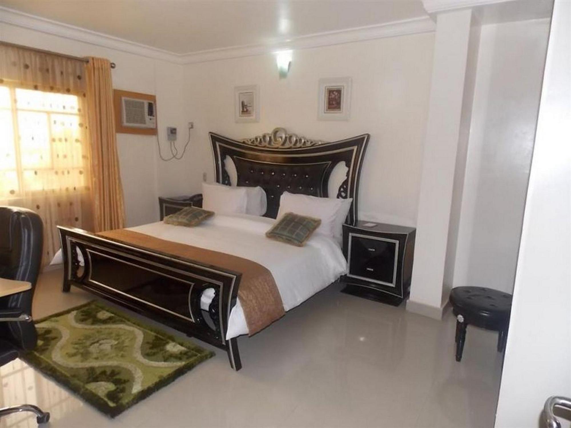 Room In Lodge - Ayalla Hotels And Suites Abuja Luaran gambar